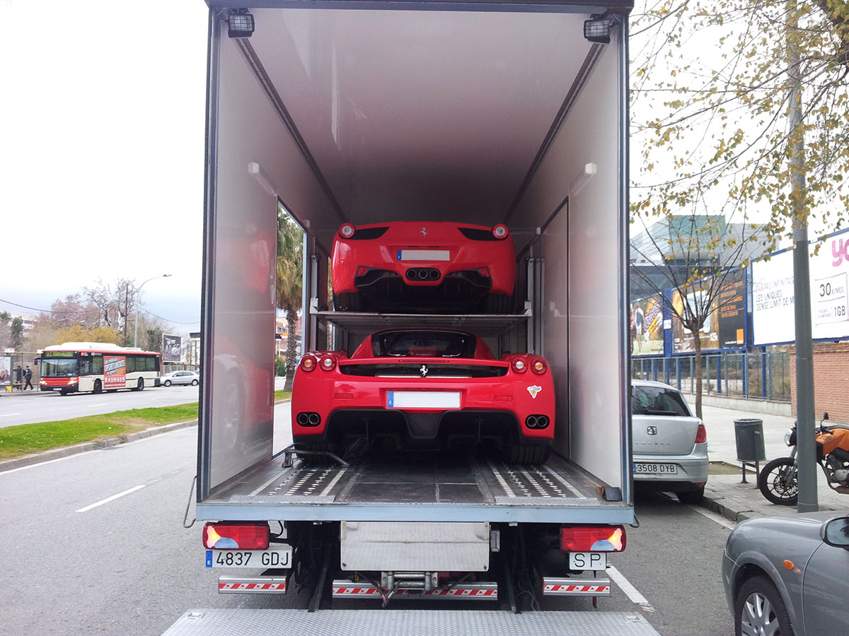 transporte-ferrari.jpg