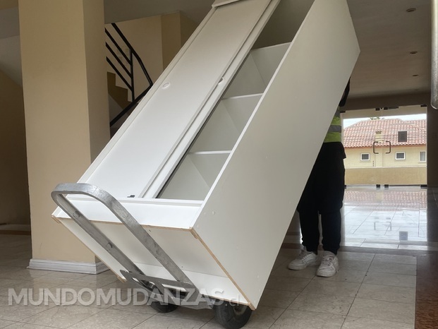 Carro de acercamiento para muebles pesados 